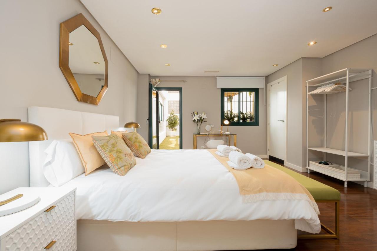 C30 Deluxe Studio With Terrace Into Cathedral Square Apartment Malaga Ngoại thất bức ảnh