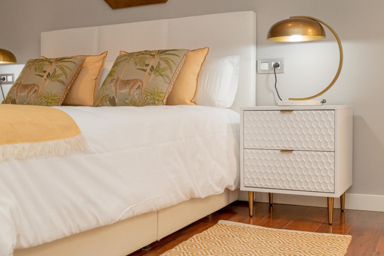 C30 Deluxe Studio With Terrace Into Cathedral Square Apartment Malaga Ngoại thất bức ảnh