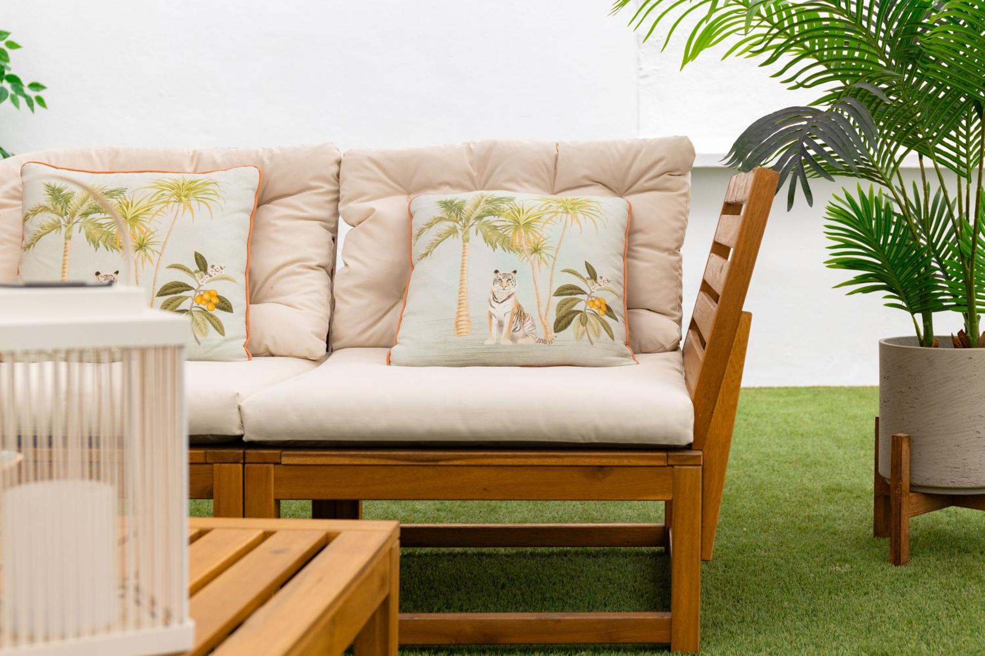 C30 Deluxe Studio With Terrace Into Cathedral Square Apartment Malaga Ngoại thất bức ảnh