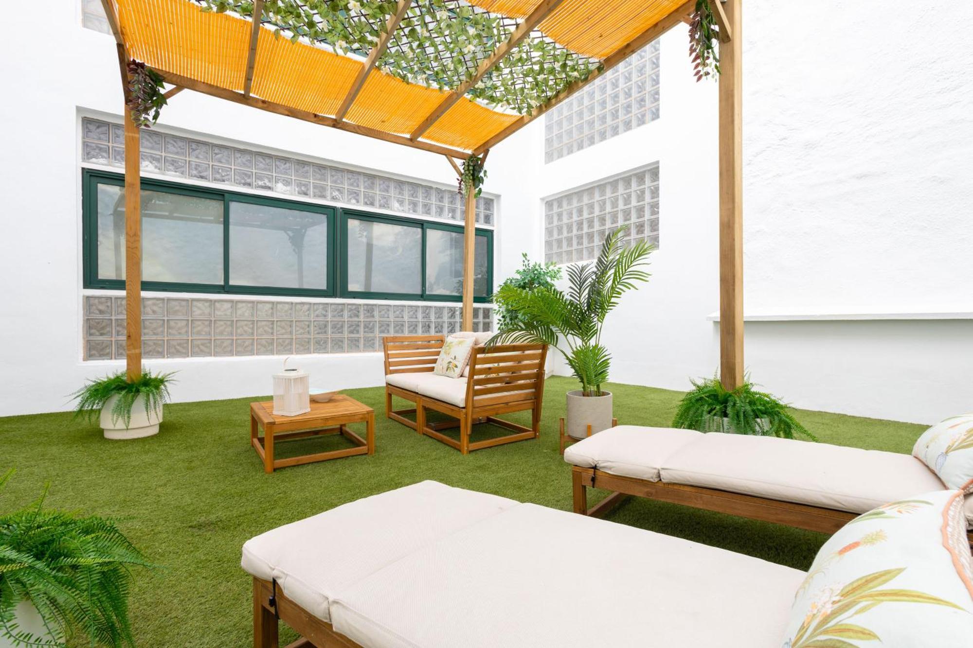 C30 Deluxe Studio With Terrace Into Cathedral Square Apartment Malaga Ngoại thất bức ảnh